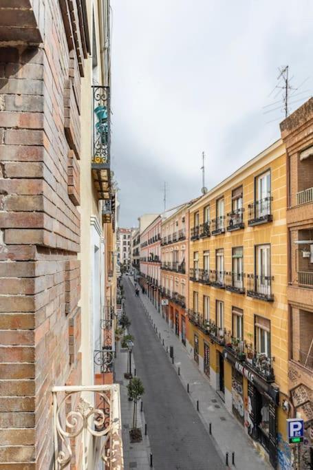 Apartamento En Madrid Centro Ngoại thất bức ảnh